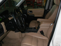 Image 9 of 11 of a 2006 LANDROVER LR3