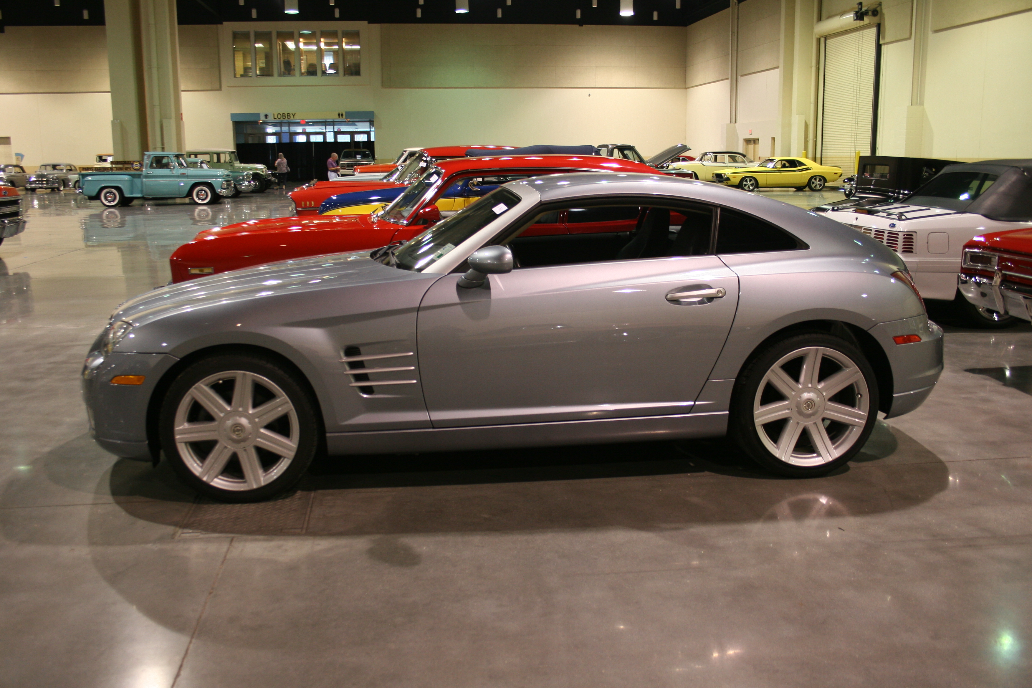 4th Image of a 2004 CHRYSLER CROSSFIRE LHD