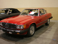 Image 3 of 6 of a 1986 MERCEDES-BENZ 560 560SL