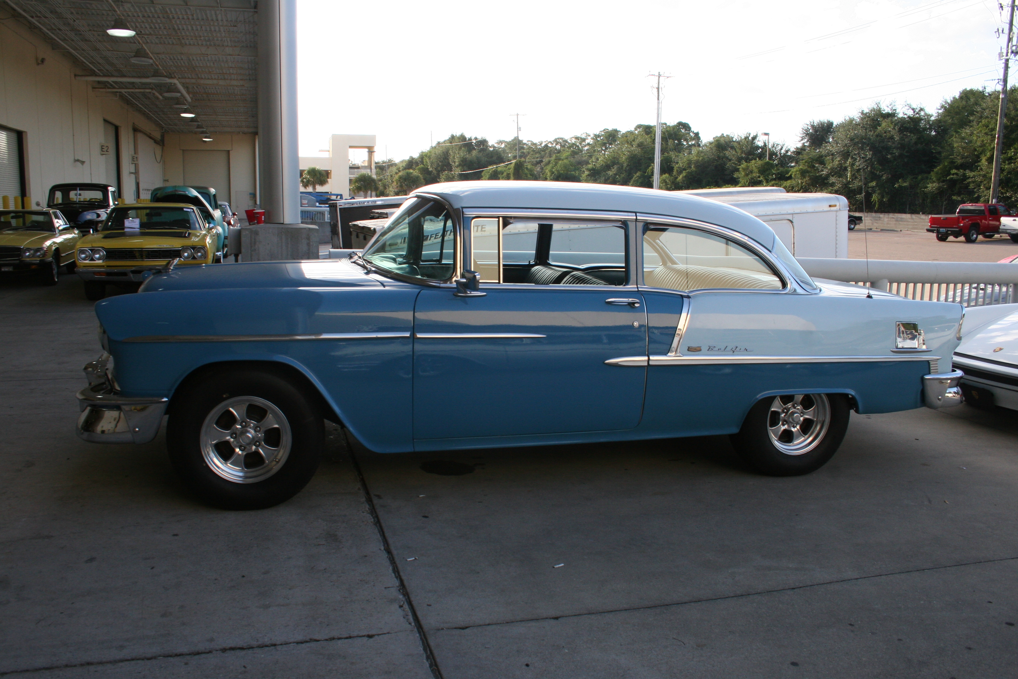 2nd Image of a 1955 CHEVROLET BELAIR