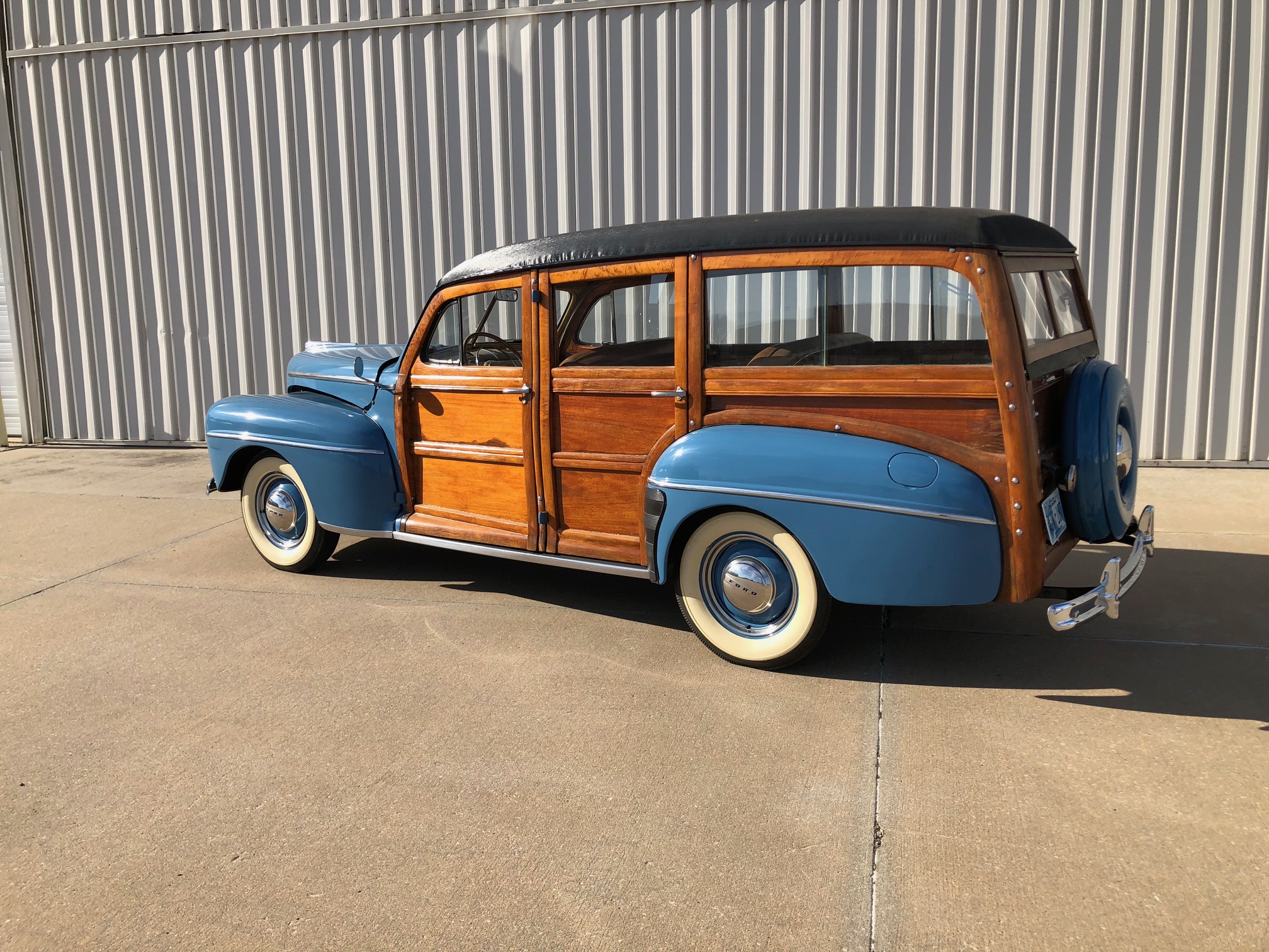 14th Image of a 1947 FORD SUPER DELUXE WOODY