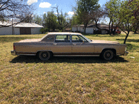 Image 7 of 13 of a 1978 LINCOLN SEDAN