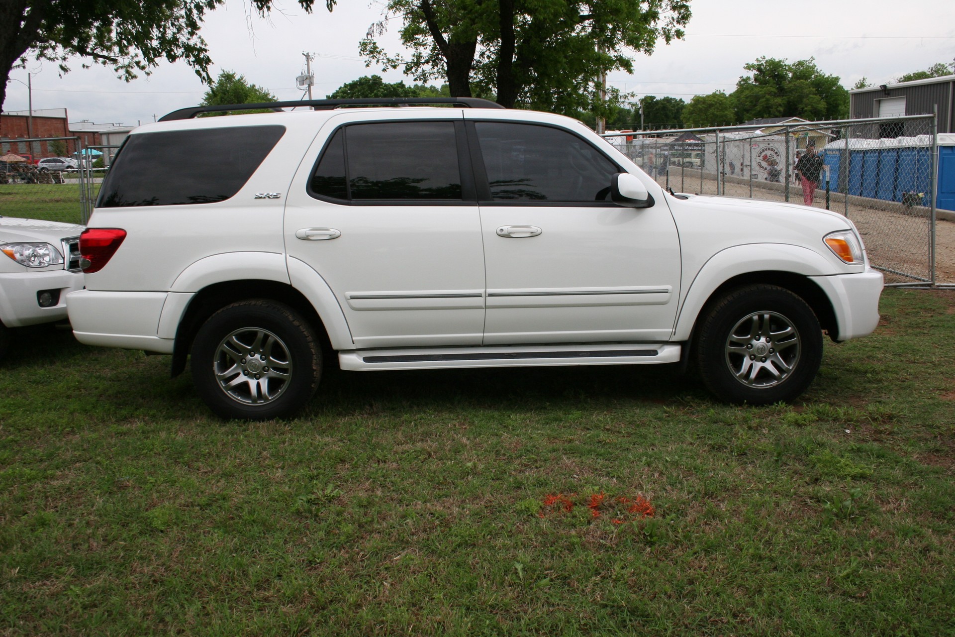 1st Image of a 2007 TOYOTA SEQUOIA