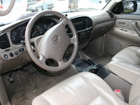 Image 6 of 12 of a 2007 TOYOTA SEQUOIA
