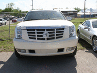 Image 1 of 8 of a 2008 CADILLAC ESCALADE 1500; LUXURY