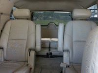 Image 7 of 8 of a 2008 CADILLAC ESCALADE 1500; LUXURY