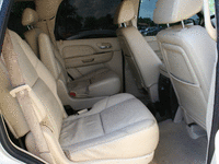 Image 8 of 8 of a 2008 CADILLAC ESCALADE 1500; LUXURY