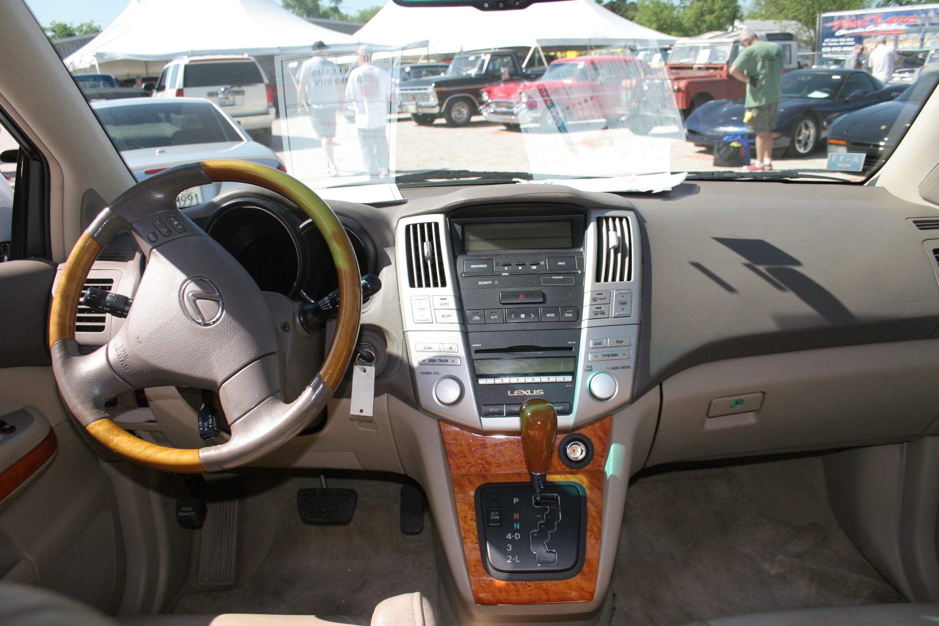 6th Image of a 2008 LEXUS RX350 SUV