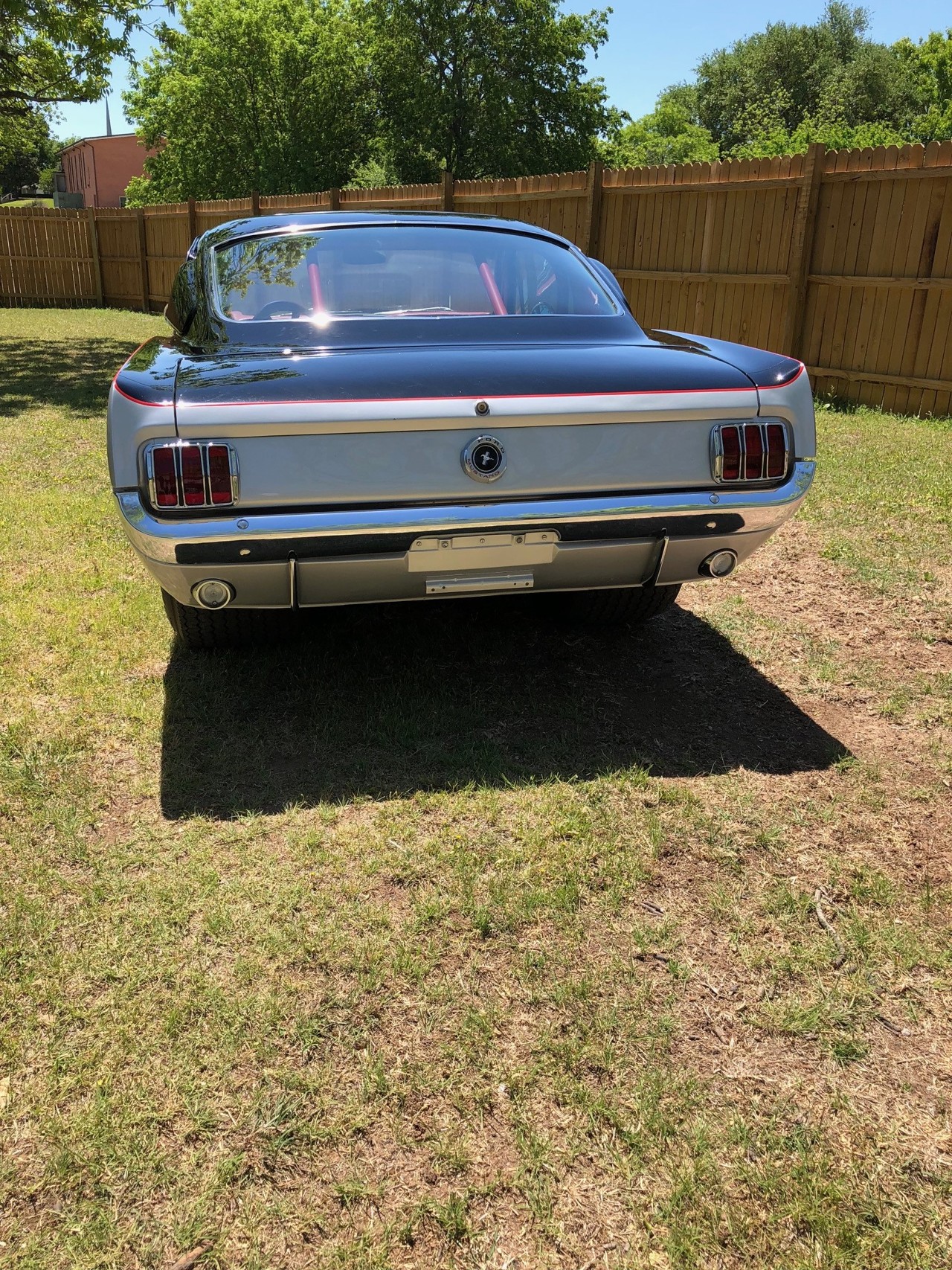 3rd Image of a 1966 FORD MUSTANG FASTBACK