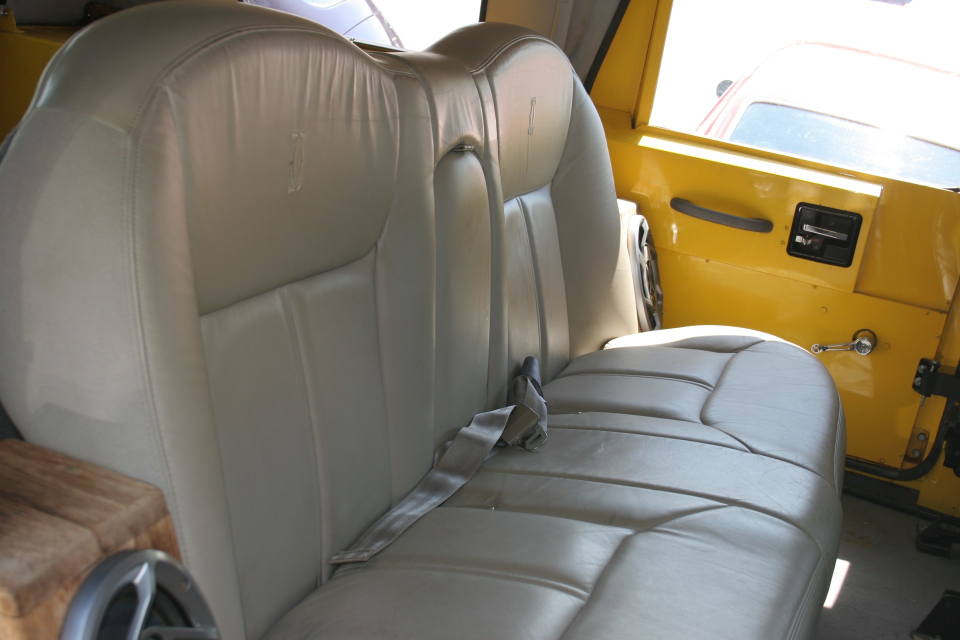 8th Image of a 1985 CHEVROLET SUBURBAN CONVERSION