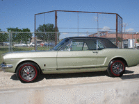 Image 3 of 9 of a 1966 FORD MUSTANG