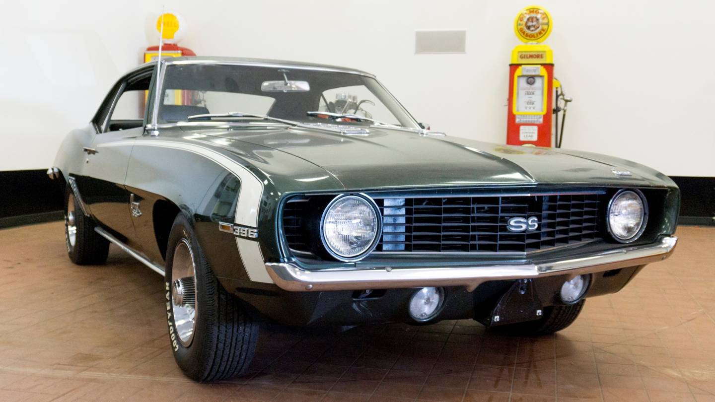 2nd Image of a 1969 CHEVROLET CAMARO SS