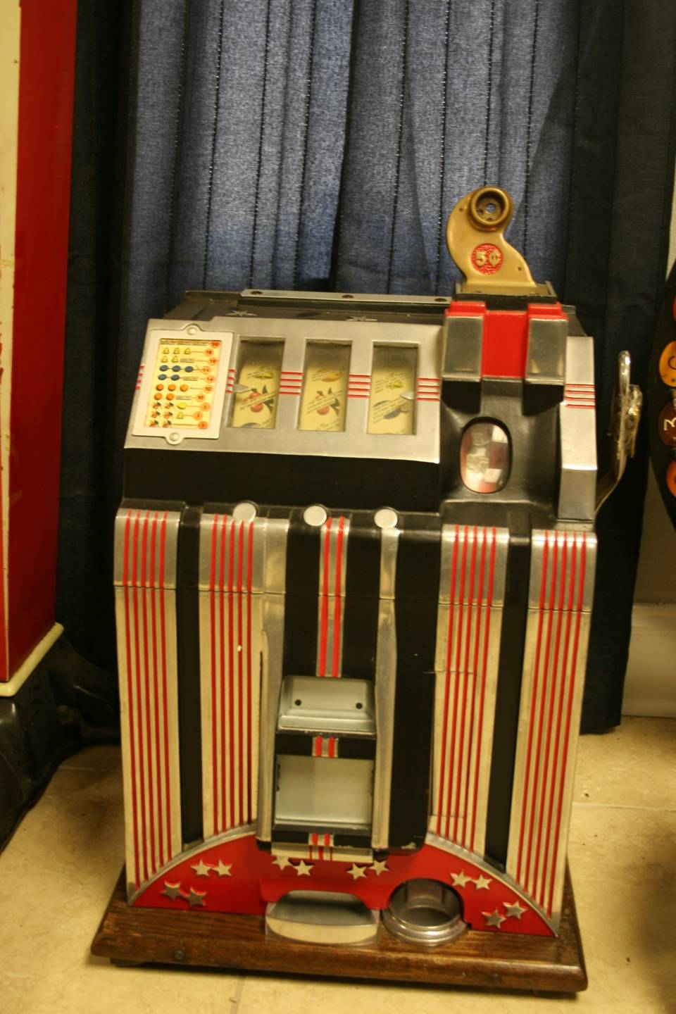 2nd Image of a N/A GENIUNE MILLS 5 CENT SLOT MACHINE