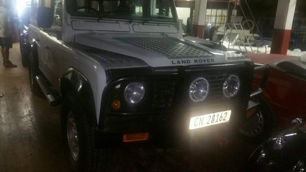 1st Image of a 1990 LAND ROVER 110 DEFENDER