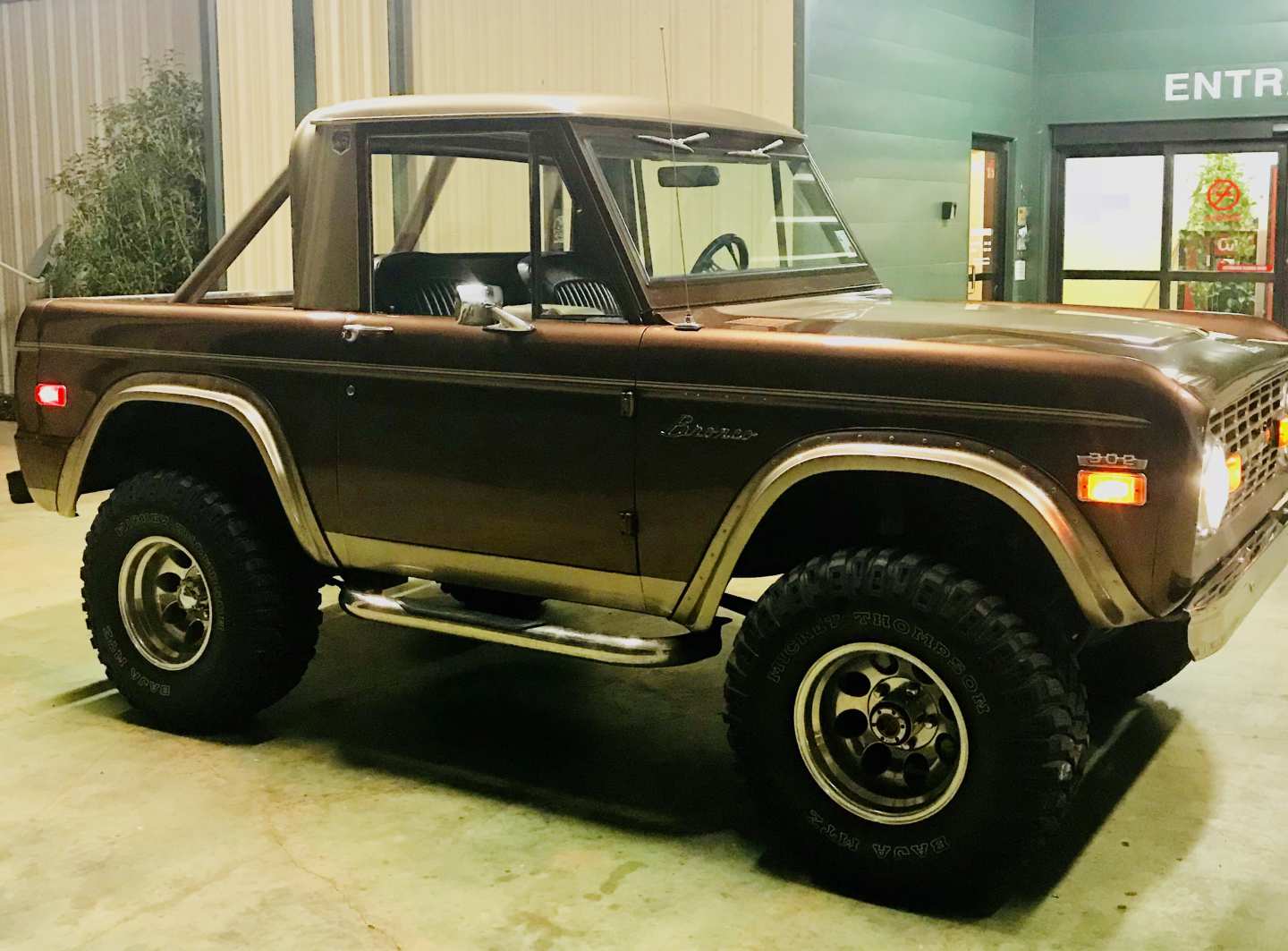 1st Image of a 1972 FORD BRONCO