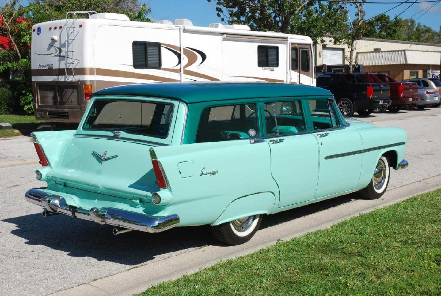 4th Image of a 1956 PLYMOUTH SUBURAN