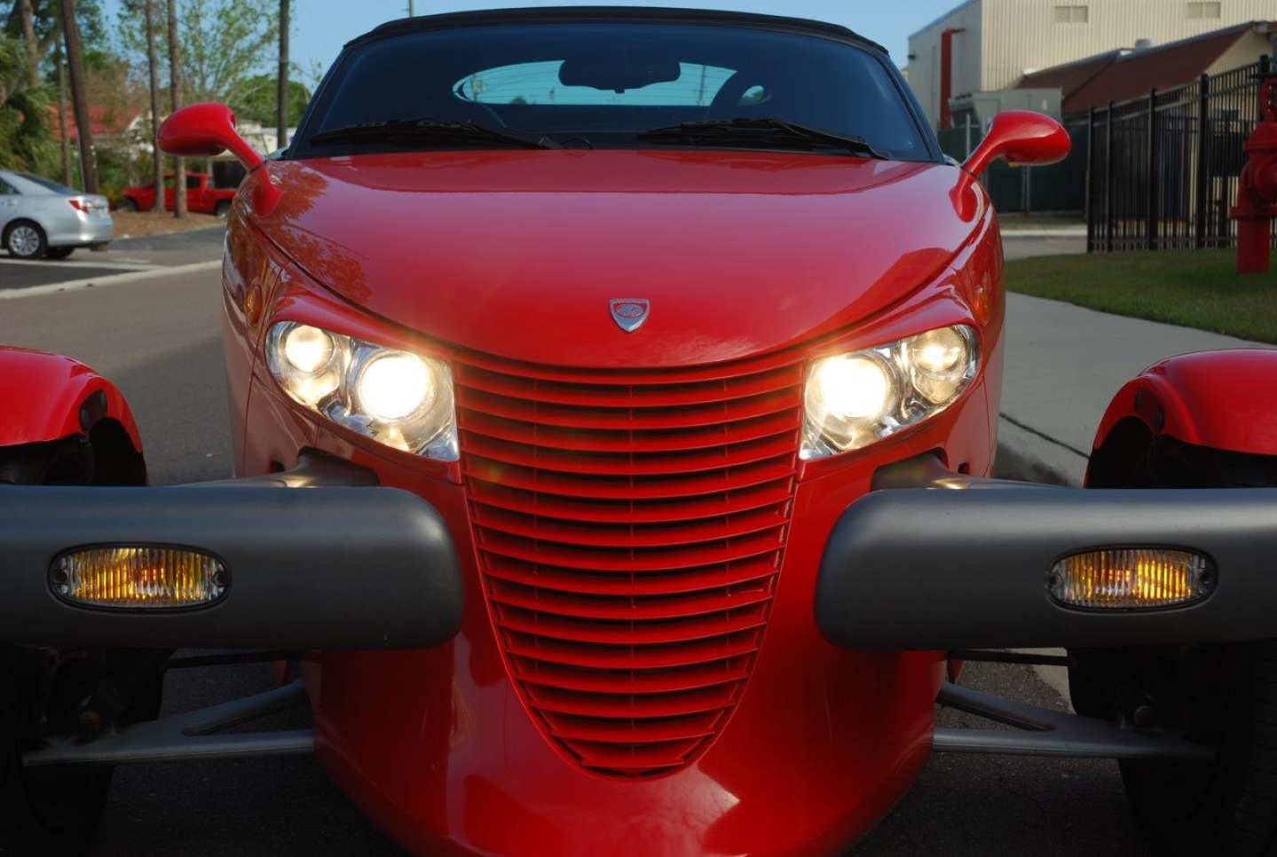 7th Image of a 1999 PLYMOUTH PROWLER