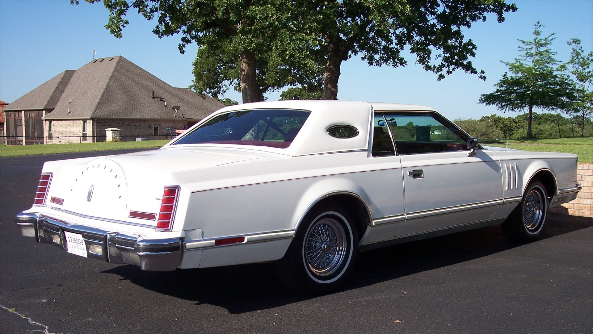 5th Image of a 1977 LINCOLN CONTINENTAL MARK V