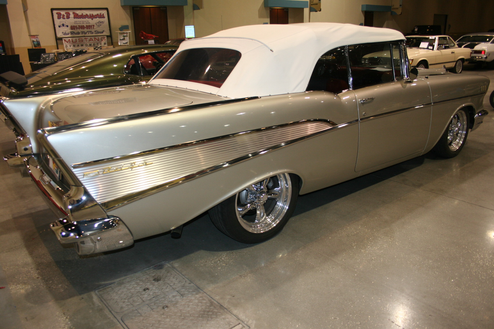 7th Image of a 1957 CHEVROLET BELAIR