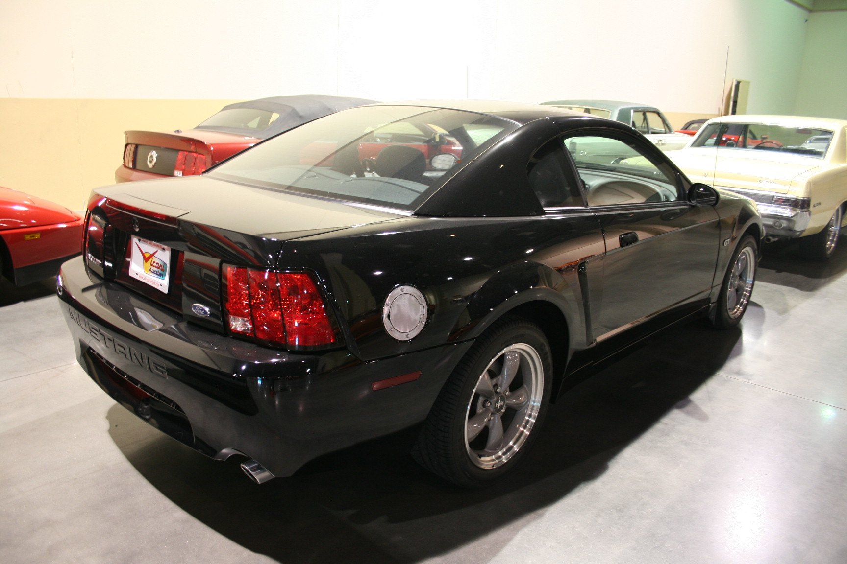 7th Image of a 2001 FORD MUSTANG GT BULLITT
