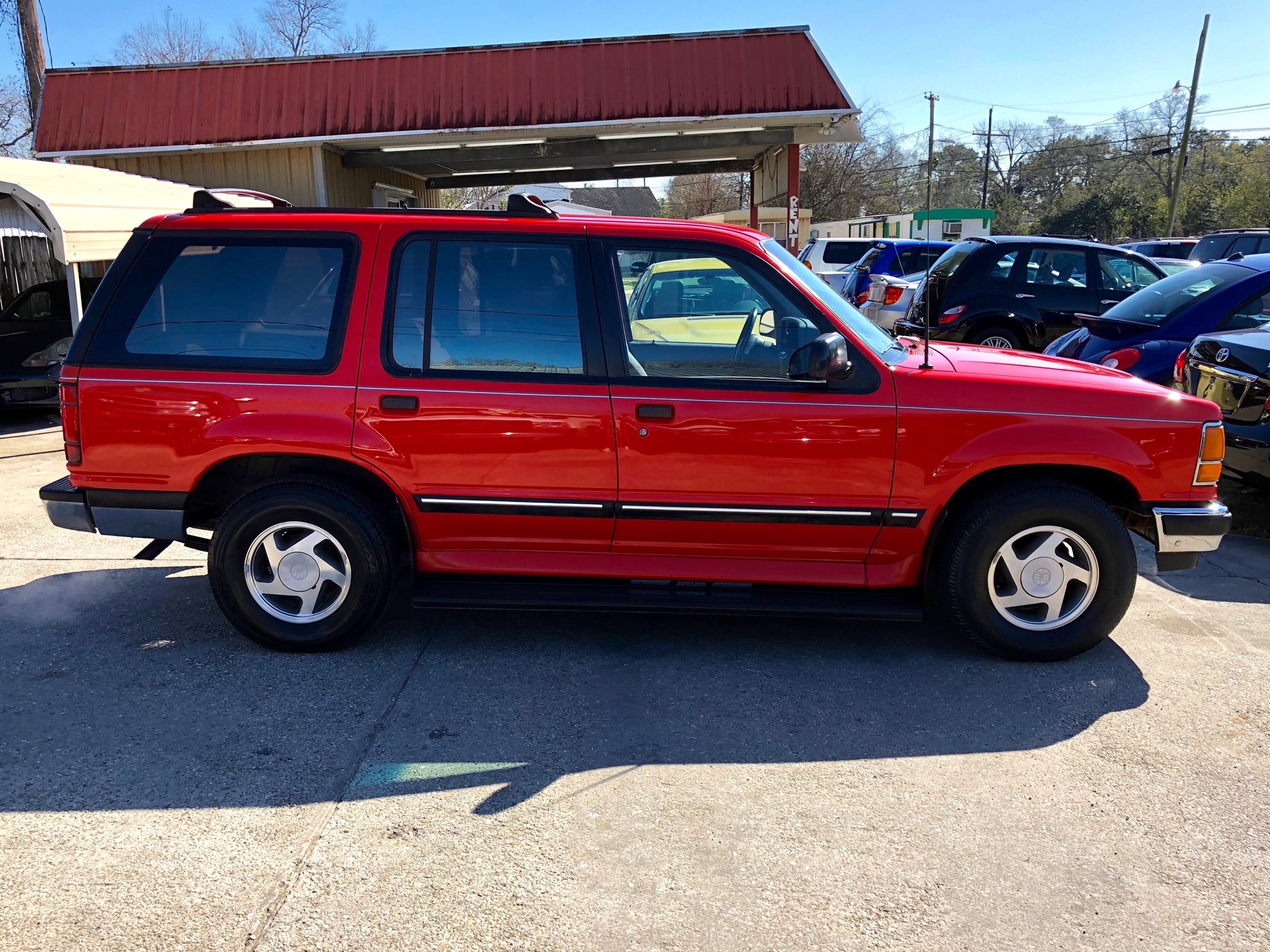5th Image of a 1994 FORD EXPLORER XLT