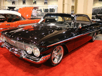 Image 5 of 11 of a 1961 CHEVROLET IMPALA