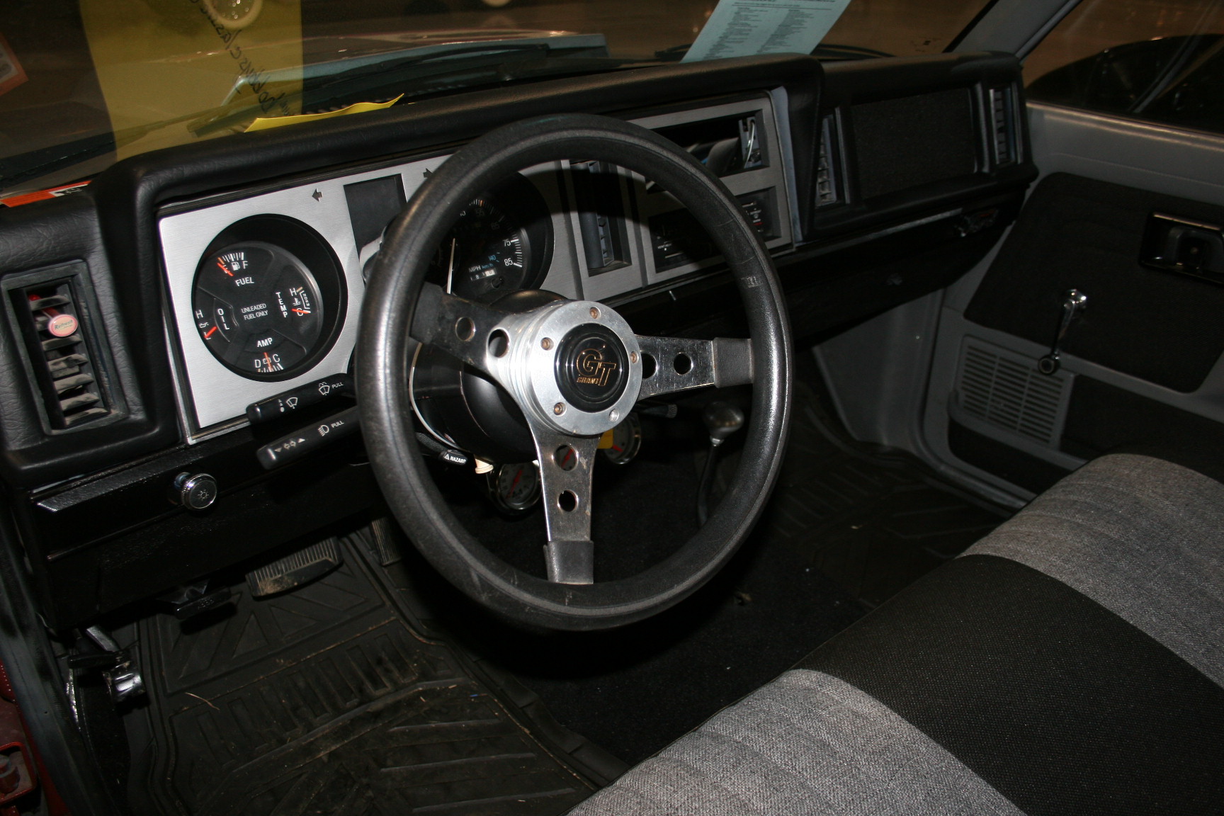 3rd Image of a 1988 FORD RANGER