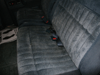 Image 7 of 9 of a 1994 CHEVROLET SUBURBAN 1500