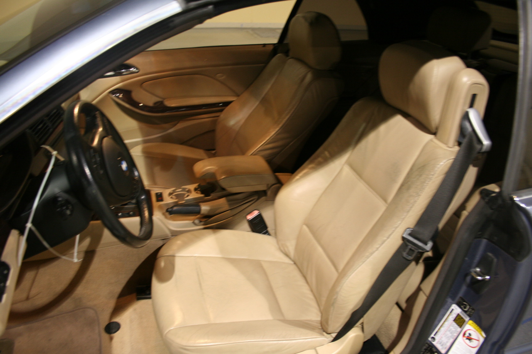 4th Image of a 2005 BMW 330 CI CONVERTIBLE