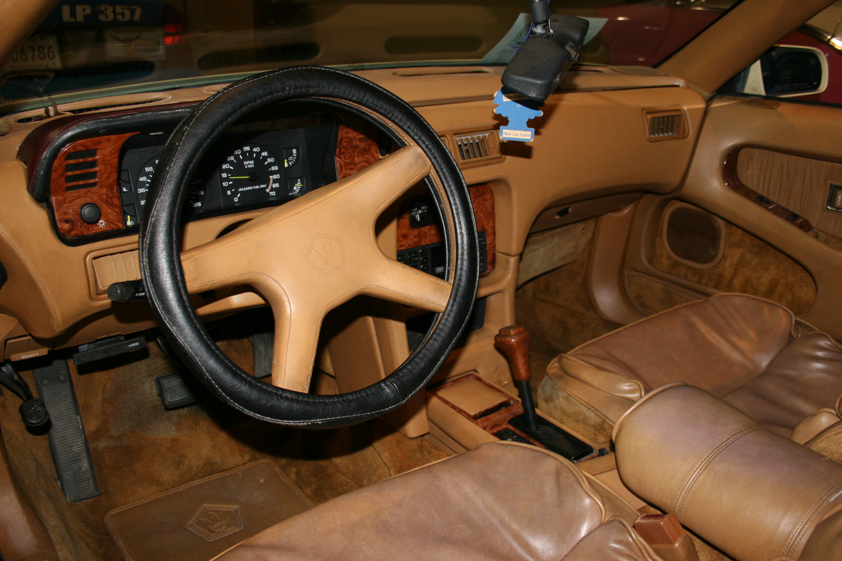 3rd Image of a 1989 CHRYSLER TC BY MASERATI LUXURY CAR