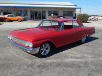 Image 3 of 36 of a 1962 FORD GALAXIE 500