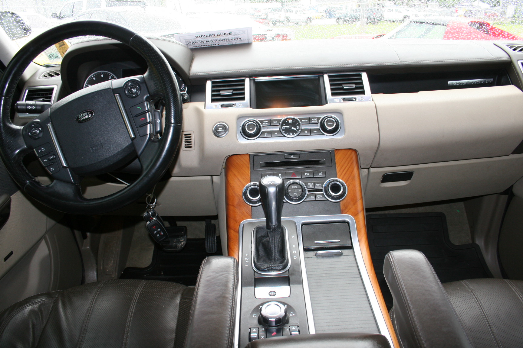 2nd Image of a 2011 LAND ROVER RANGE ROVER SPORT HSE LUX