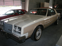 Image 2 of 16 of a 1983 BUICK RIVIERA