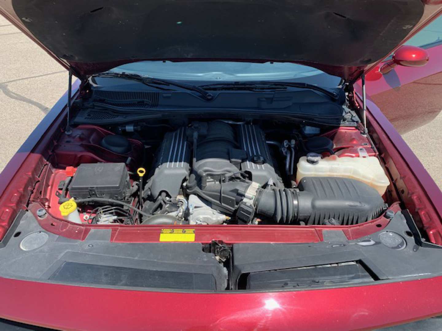 17th Image of a 2018 DODGE CHALLENGER