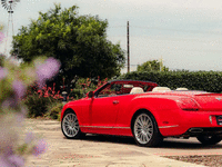 Image 5 of 26 of a 2010 BENTLEY CONTINENTAL GTC SPEED