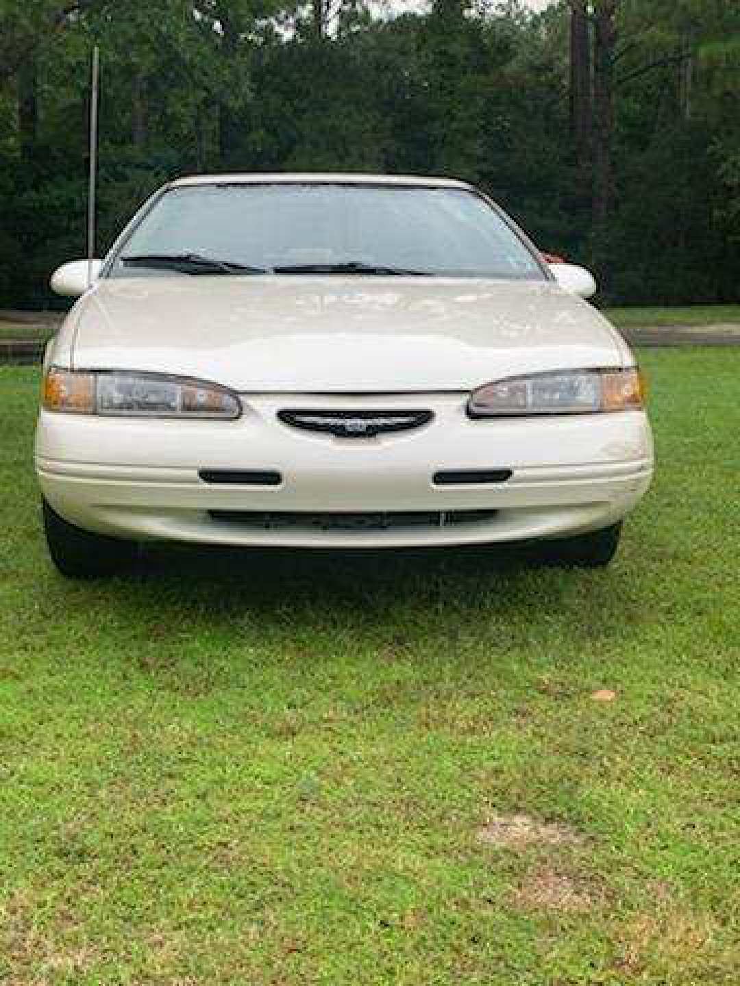 4th Image of a 1996 FORD THUNDERBIRD LX