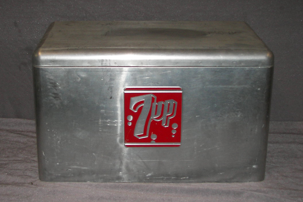 0th Image of a N/A 7 UP COOLER