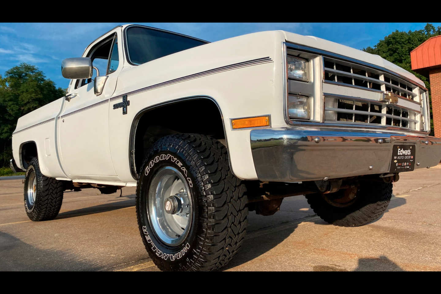 5th Image of a 1985 CHEVROLET K10
