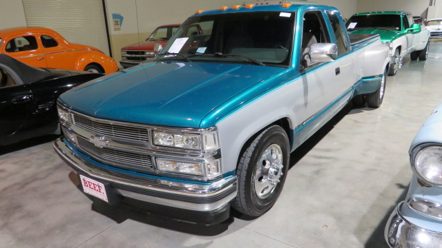 1st Image of a 1994 CHEVROLET C3500