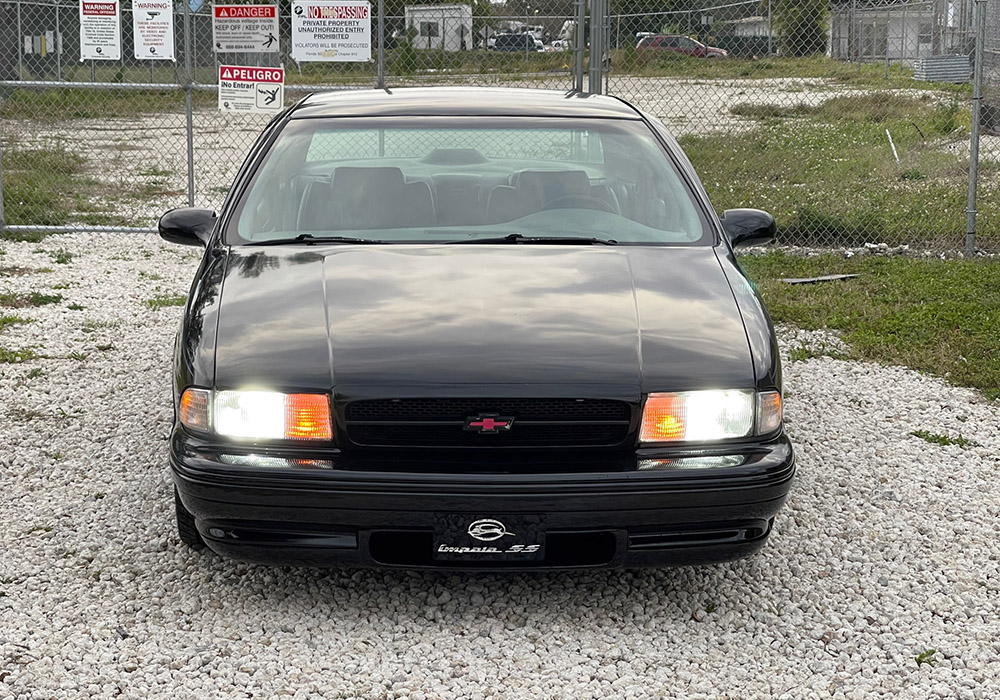 6th Image of a 1996 CHEVROLET IMPALA / CAPRICE