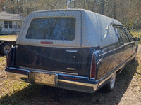 Image 4 of 15 of a 1996 CADILLAC COMMERCIAL CHASSIS HEARSE