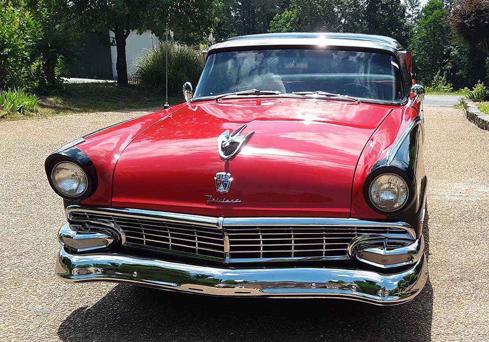 2nd Image of a 1956 FORD FAIRLANE VICTORIA