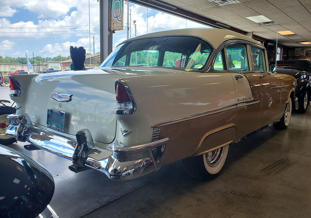 3rd Image of a 1955 CHEVROLET BELAIR