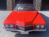 Image 10 of 37 of a 1971 BUICK RIVIERA