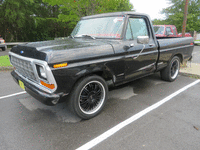 Image 2 of 13 of a 1979 FORD F150