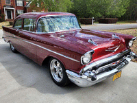 Image 2 of 24 of a 1957 CHEVROLET BEL AIR
