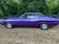 Image 4 of 29 of a 1970 DODGE CHALLENGER