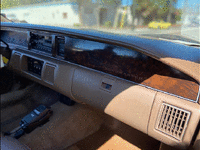 Image 5 of 9 of a 1993 BUICK ROADMASTER ESTATE WAGON