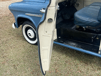 Image 21 of 32 of a 1955 CHEVROLET 3200