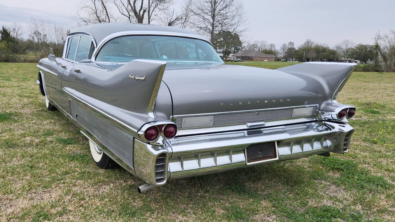 2nd Image of a 1958 CADILLAC FLEETWOOD SIXTY SPECIAL
